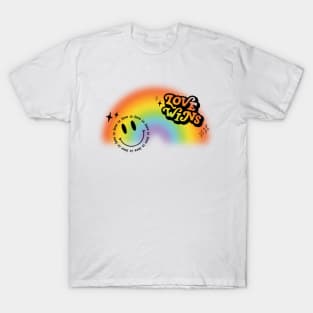 love wins T-Shirt